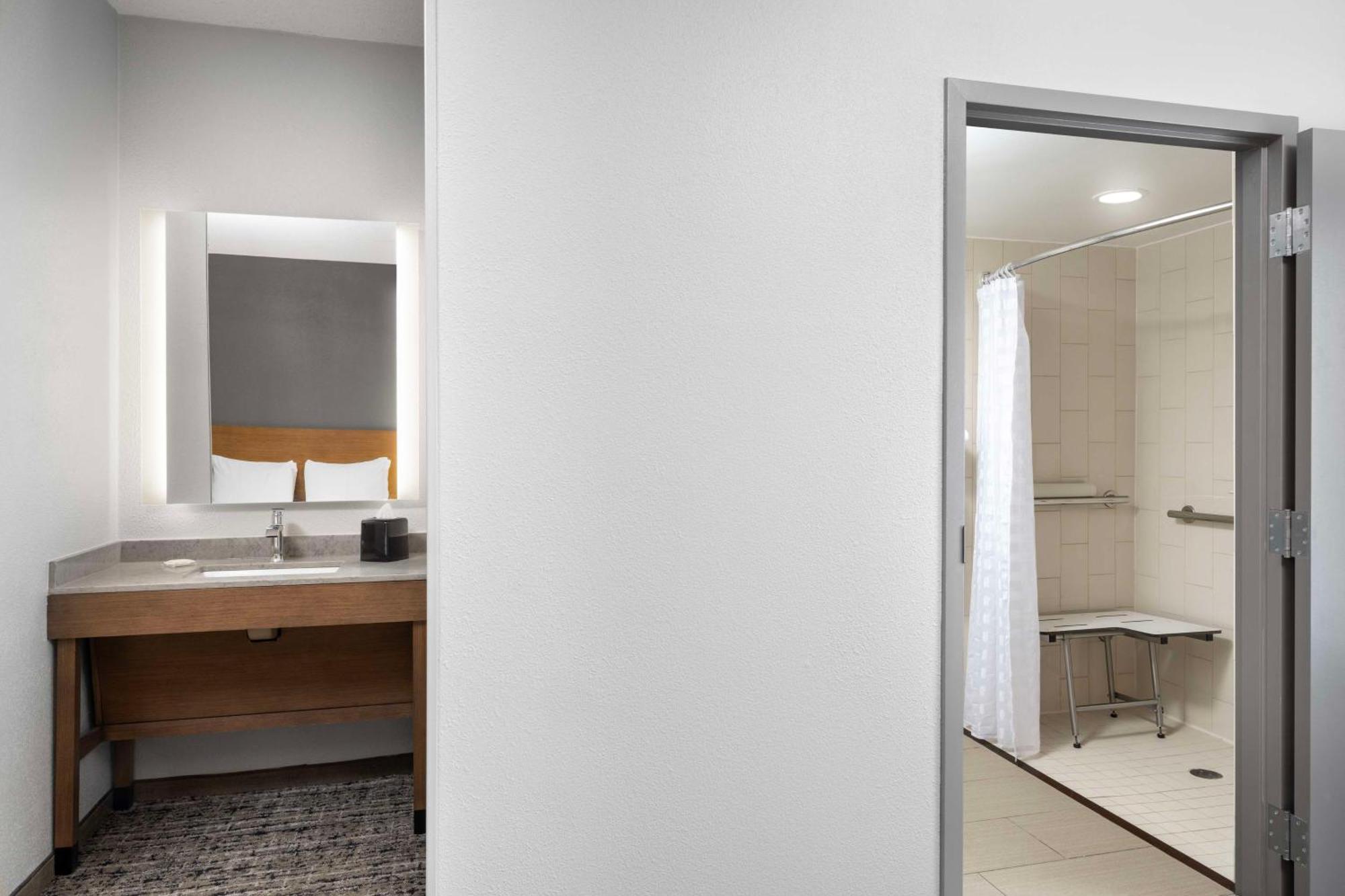 Hyatt Place Indianapolis Airport Exteriér fotografie